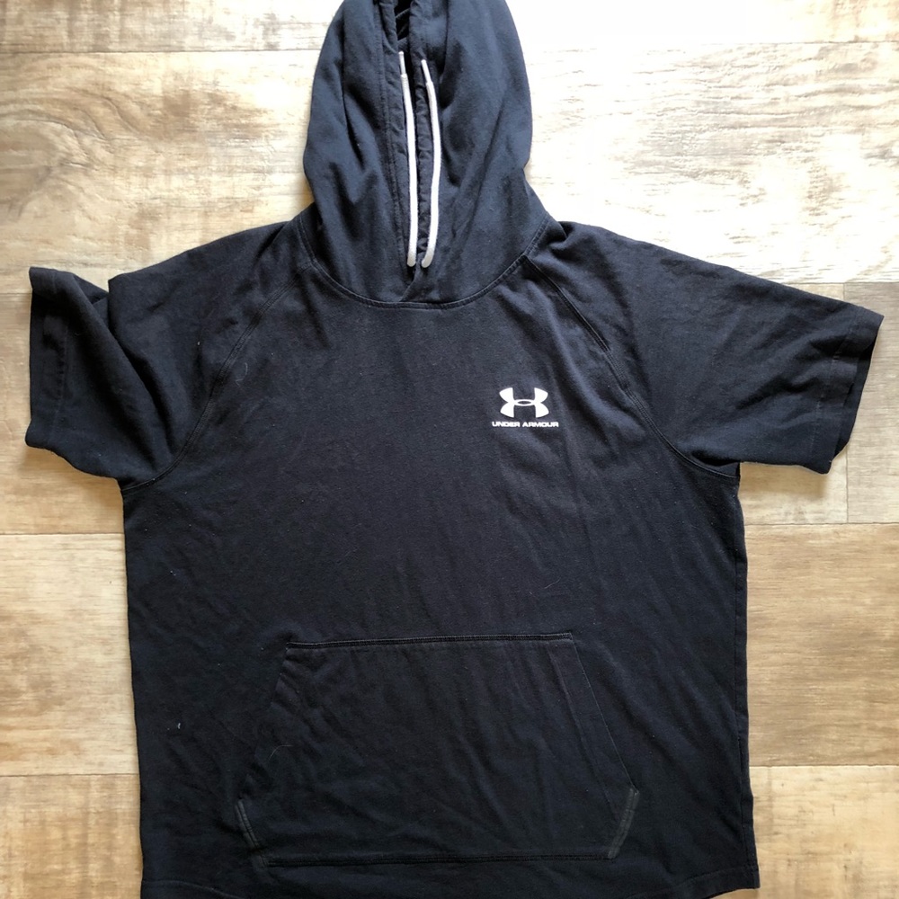 Men’s shirt sleeve hoodie